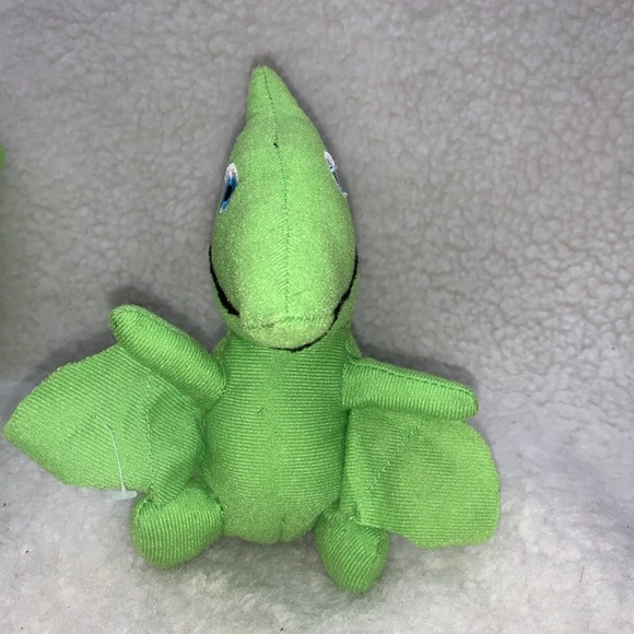 The Dinosaur Train 7" Tiny Pteranodon sewn on blue eyes green plush - Picture 2 of 8